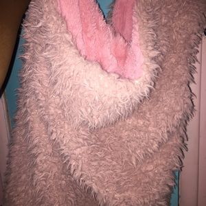 Faux fur pink vest